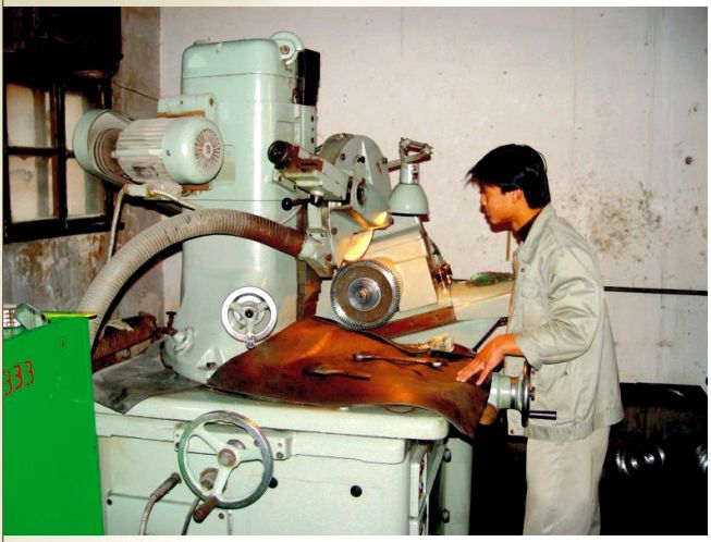 加工现场 剃齿刀修形